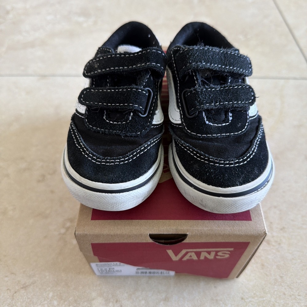VANS Brooklyn LS V Black/White Hook & Loop Low Top Sneakers Toddler US 6